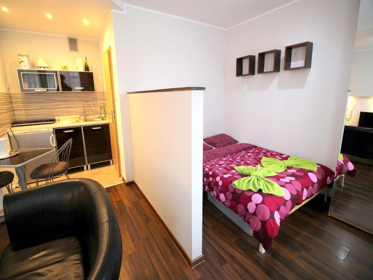 Happy Apartments - Economy Vratislav Exteriér fotografie