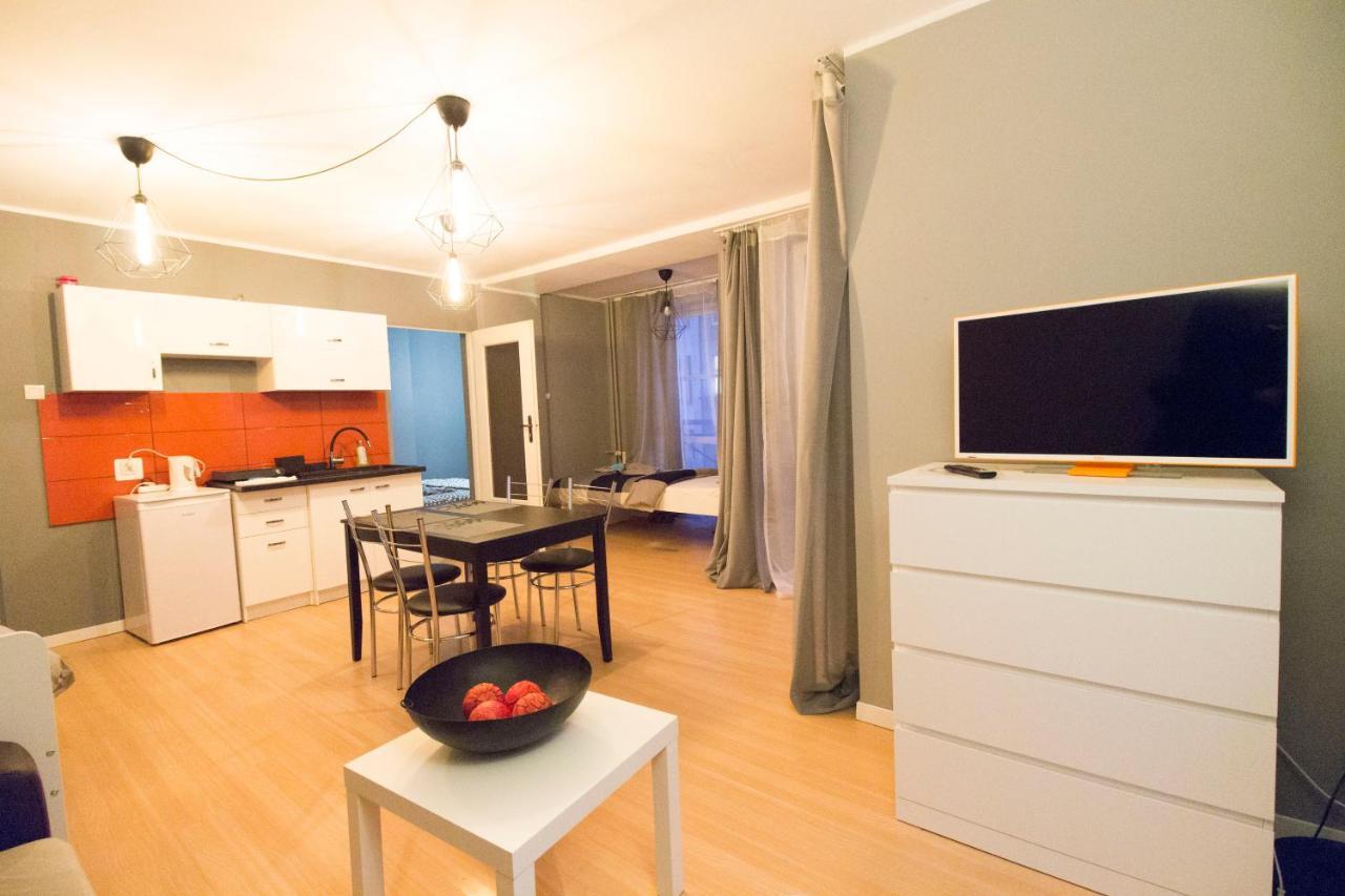 Happy Apartments - Economy Vratislav Exteriér fotografie